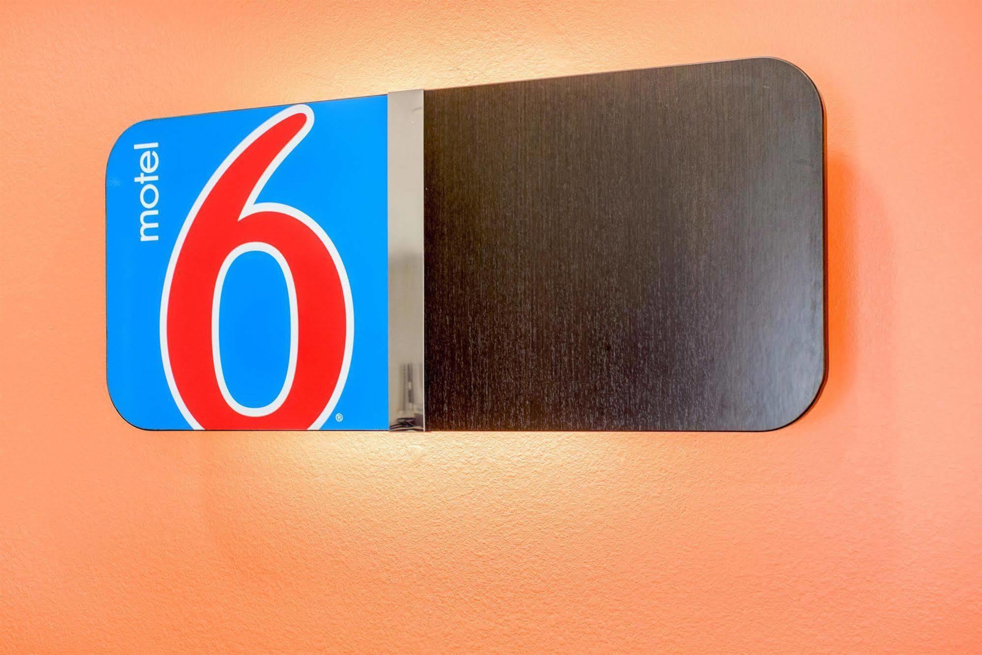 Motel 6-Canton, TX Esterno foto